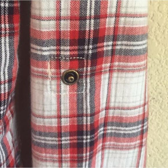 Forever 21 plaid button down shirt S - Picture 7 of 8